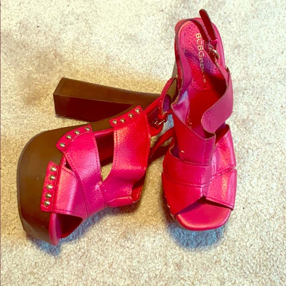 BCBG heels